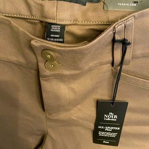 Torrid pants